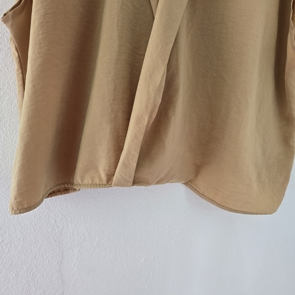 Worthington Tan Cream V Neck Short Sleeve Wrap Shirt Top Blouse Plus 2X - Picture 9 of 11